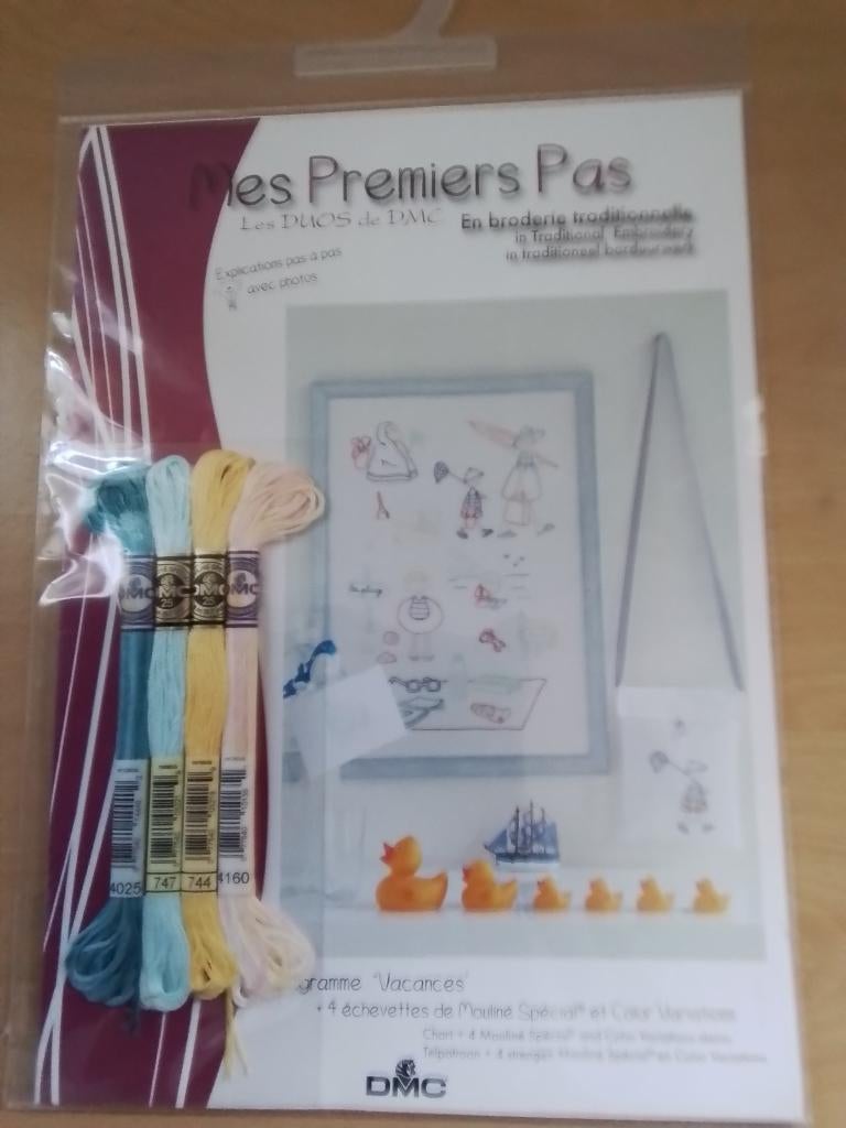 Borduurpatroon met garen van dmc vacanses, Ophalen of Verzenden, Zo goed als nieuw, Handborduren, Onderdeel of Toebehoren