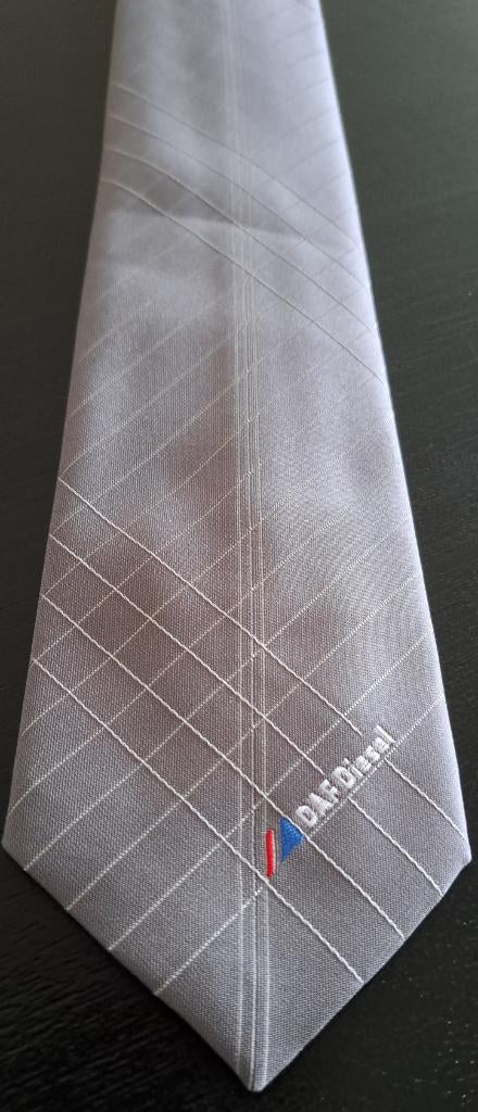 DAF Diesel Trucks stropdas grijs gestreept, Ophalen of Verzenden, Nieuw, Gebruiksvoorwerp