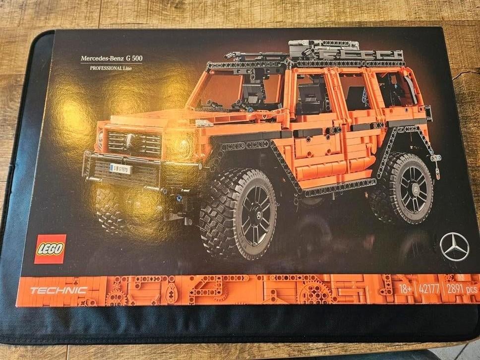 Lego Technic Mercedes-Benz (42177), Ophalen of Verzenden, Zo goed als nieuw