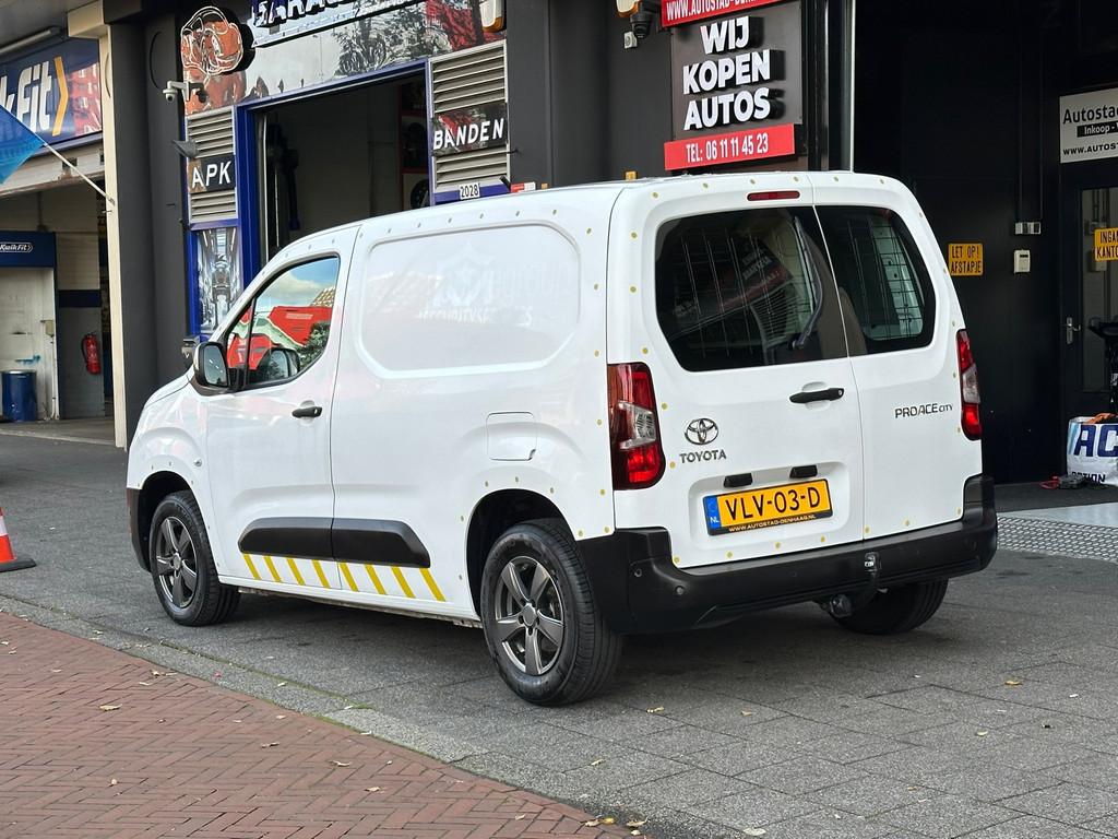 Toyota PROACE CITY 1.5 D-4D Professional Navi Airco Carplay, Voorwielaandrijving, Stof, Gebruikt, 4 cilinders