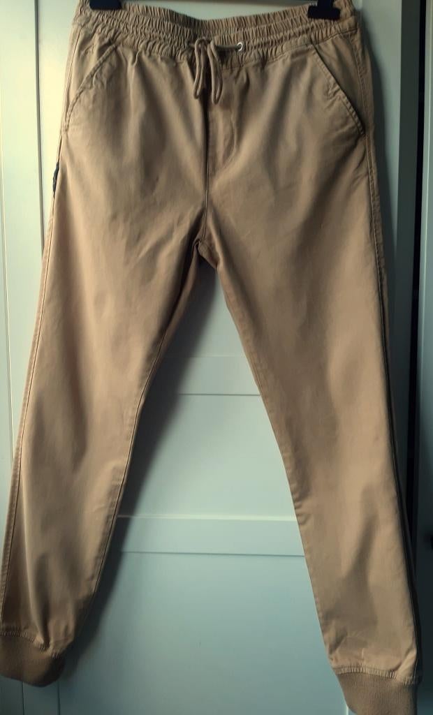 Camelkleurige broek chino Chasin maat 32, Kleding | Heren, Broeken en Pantalons, Chasin, Beige, Overige maten, Ophalen of Verzenden