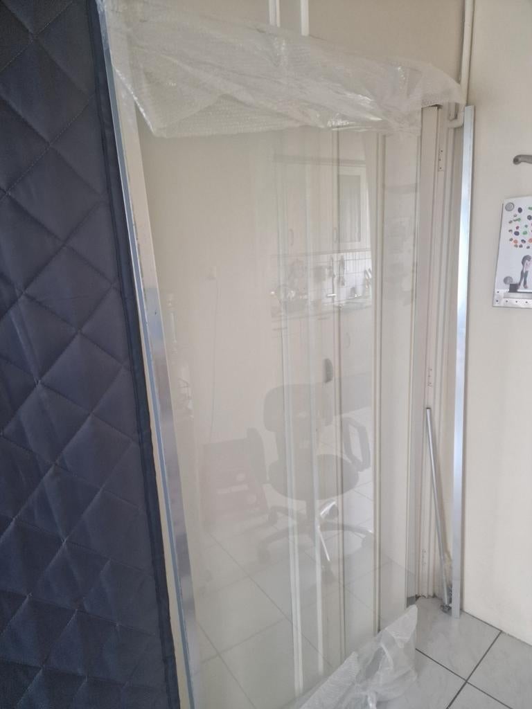 Douchewand van glas met aluminium frame, Ophalen, Gebruikt, Glas, Douche