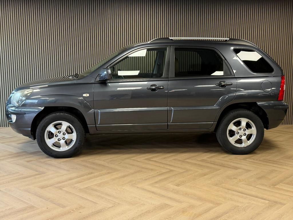 Kia Sportage 2.0 CVVT X-ception TREKHAAK NAVIGATIE BLUETOOTH, Auto's, 1442 kg, Gebruikt, 4 cilinders, Met garantie (alle)