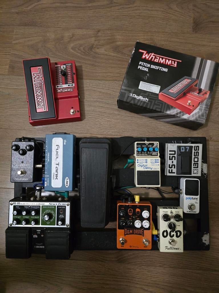 Complete pedalboard met diverse gitaar effect pedalen, Ophalen of Verzenden, Gebruikt, Delay of Echo
