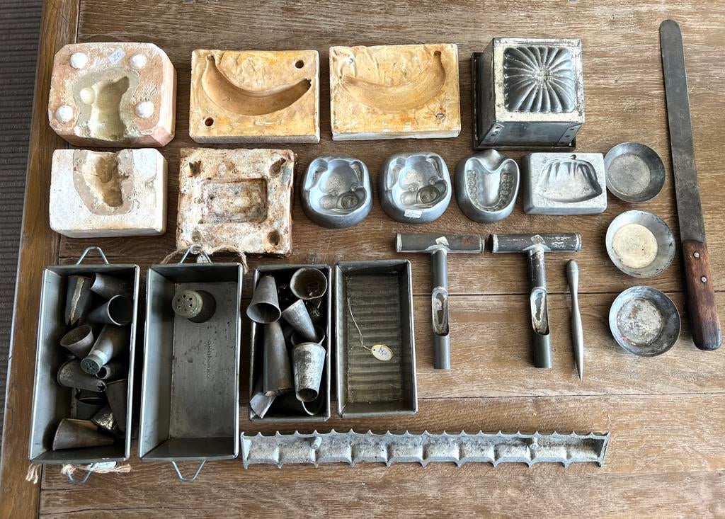 LOT OUDE BAKKERS ATTRIBUTEN, Ophalen of Verzenden