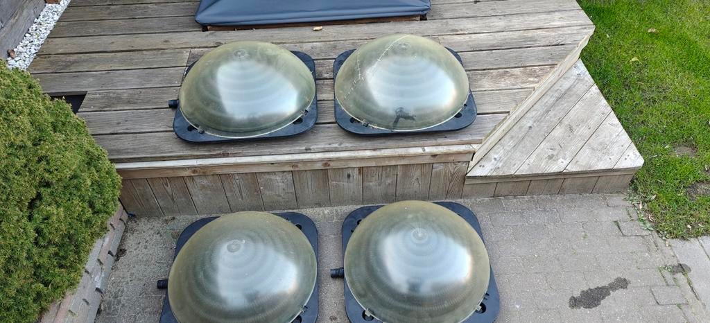 4 zwembad solarbollen, Ophalen
