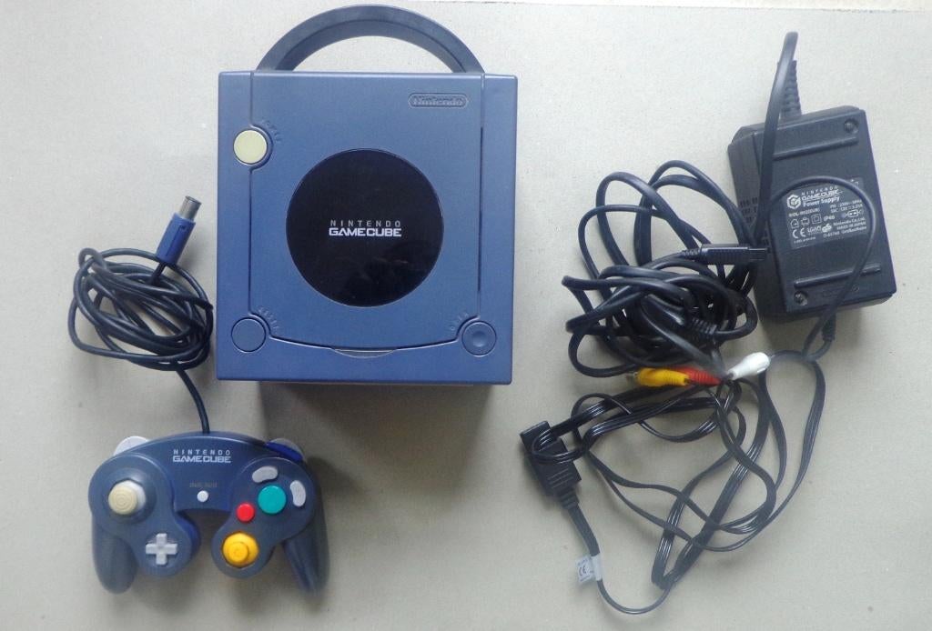 Gamecube Paars + originele controller + kabels, Ophalen of Verzenden, Gebruikt, Paars, Met 1 controller