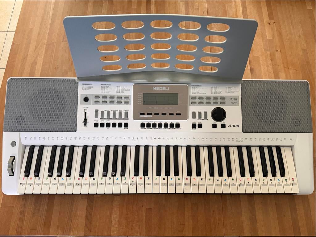 Medeli A300 Keyboard - in uitstekende staat, 61 toetsen, Ophalen of Verzenden, Zo goed als nieuw, Medeli
