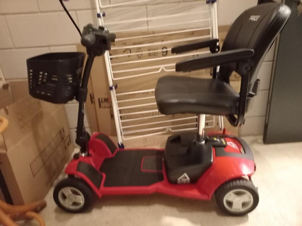 Scootmobiel Apex Pride Alumalite: zo goed als nieuw, Fietsen en Brommers, Ophalen, Zo goed als nieuw, Pride