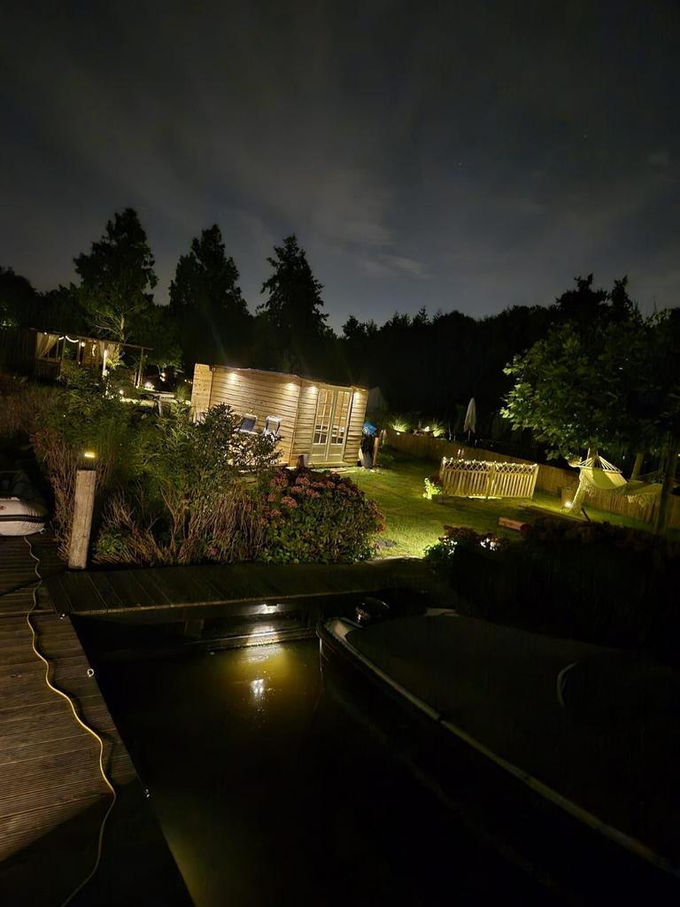 Recreatie eiland Westeinder plassen 615m2 met aanlegsteigers, Rijsenhout/ Aalsmeer, Verkoop zonder makelaar, 500 tot 1000 m²