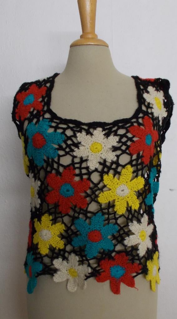 Vrolijk gehaakt bloemen truitje/top! L, Ophalen of Verzenden, Zo goed als nieuw, Maat 42/44 (L), Overige kleuren