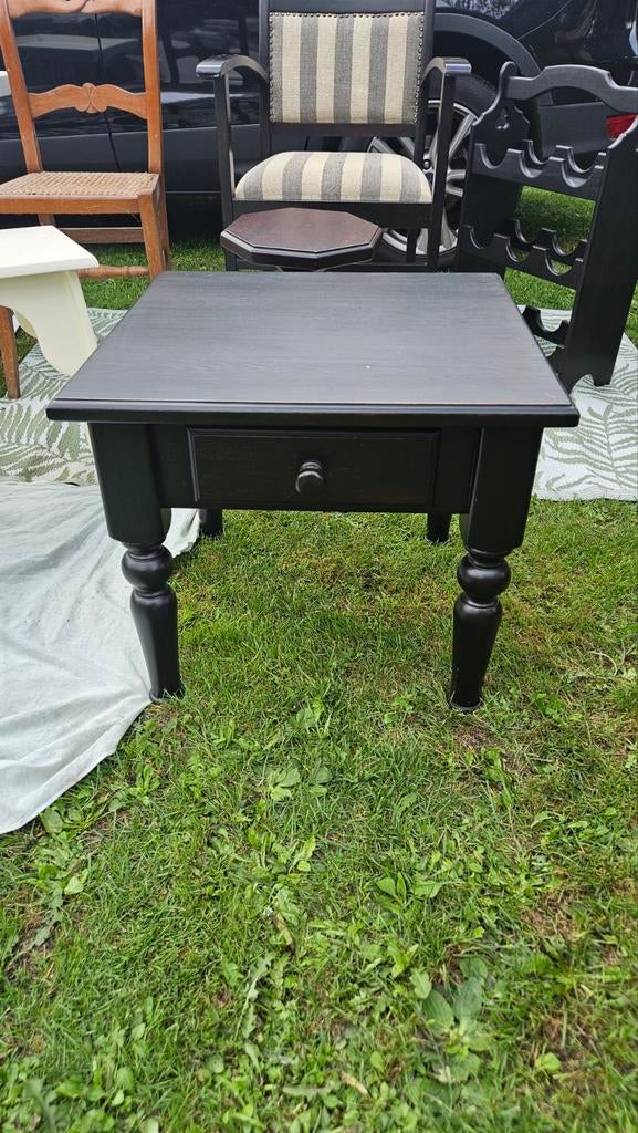 Brocante tafeltje, 49 cm hoog, 57x57 cm blad, Ophalen
