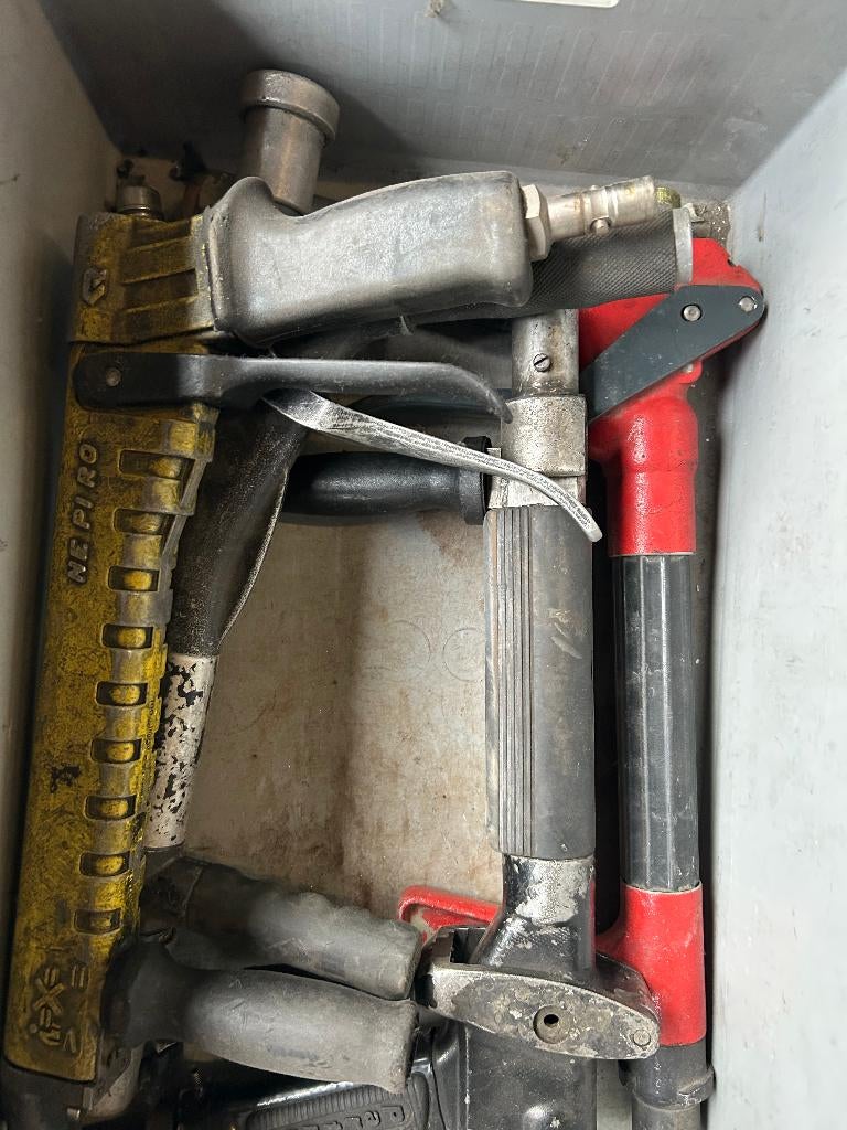 Hogedruk brandweerpistool, Ophalen, Gebruikt