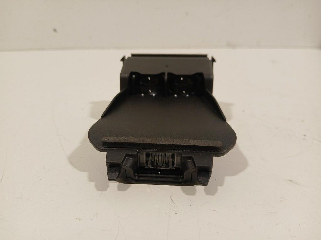 Adaptive cruise control sensor Mazda CX-5, Onderdelen@venauto.nl, Van der Ven Autorecycling B.V., Gebruikt, Ettenseweg 76, 4706 PB Roosendaal, The Netherlands