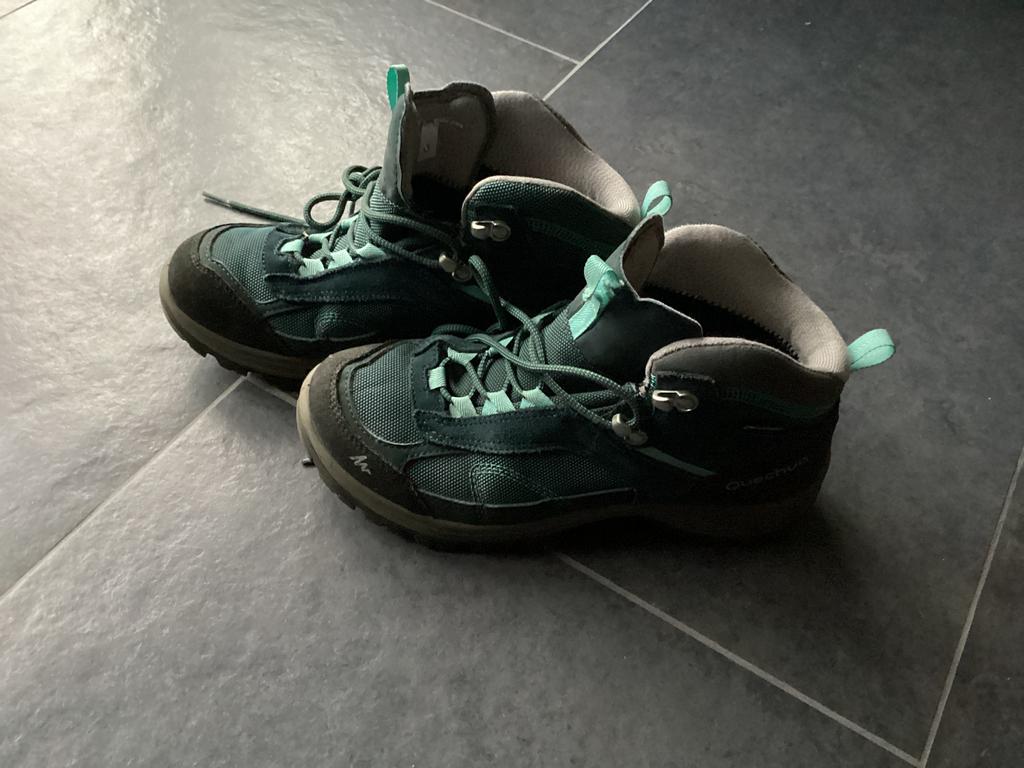 Queshua wandelschoenen 38, Ophalen of Verzenden, Zo goed als nieuw, Schoenen