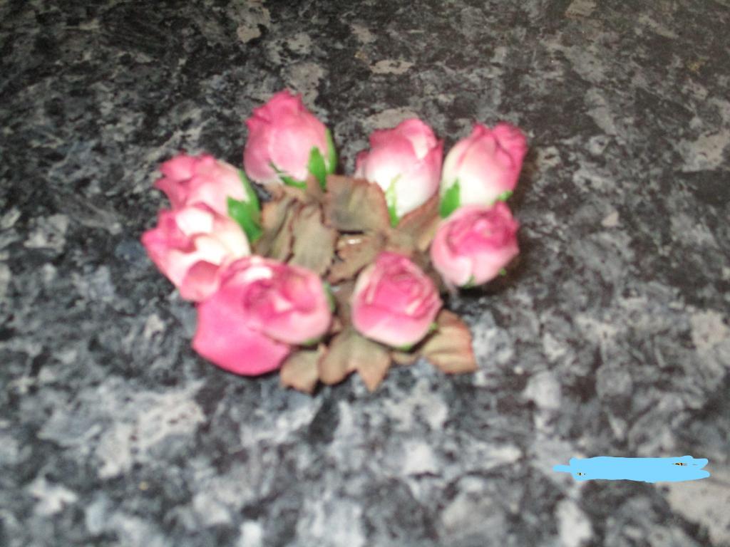 kunststof bloemenkrans voor om kaars, Huis en Inrichting, Woonaccessoires | Kandelaars en Kaarsen, Ophalen of Verzenden, Zo goed als nieuw