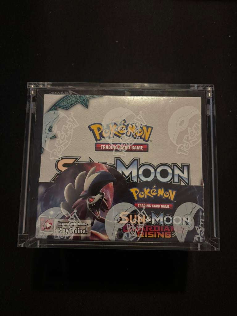 Pokémon Sun & Moon Guardians Rising Booster Box Sealed, Ophalen of Verzenden, Nieuw, Boosterbox