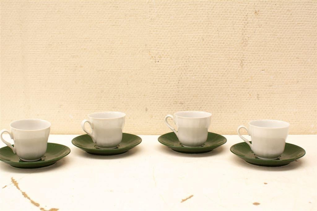 8 delig Bavaria Creidlitz porseleinen kop en schotel 38891, Huis en Inrichting, Keuken | Servies, Gebruikt, Ophalen of Verzenden