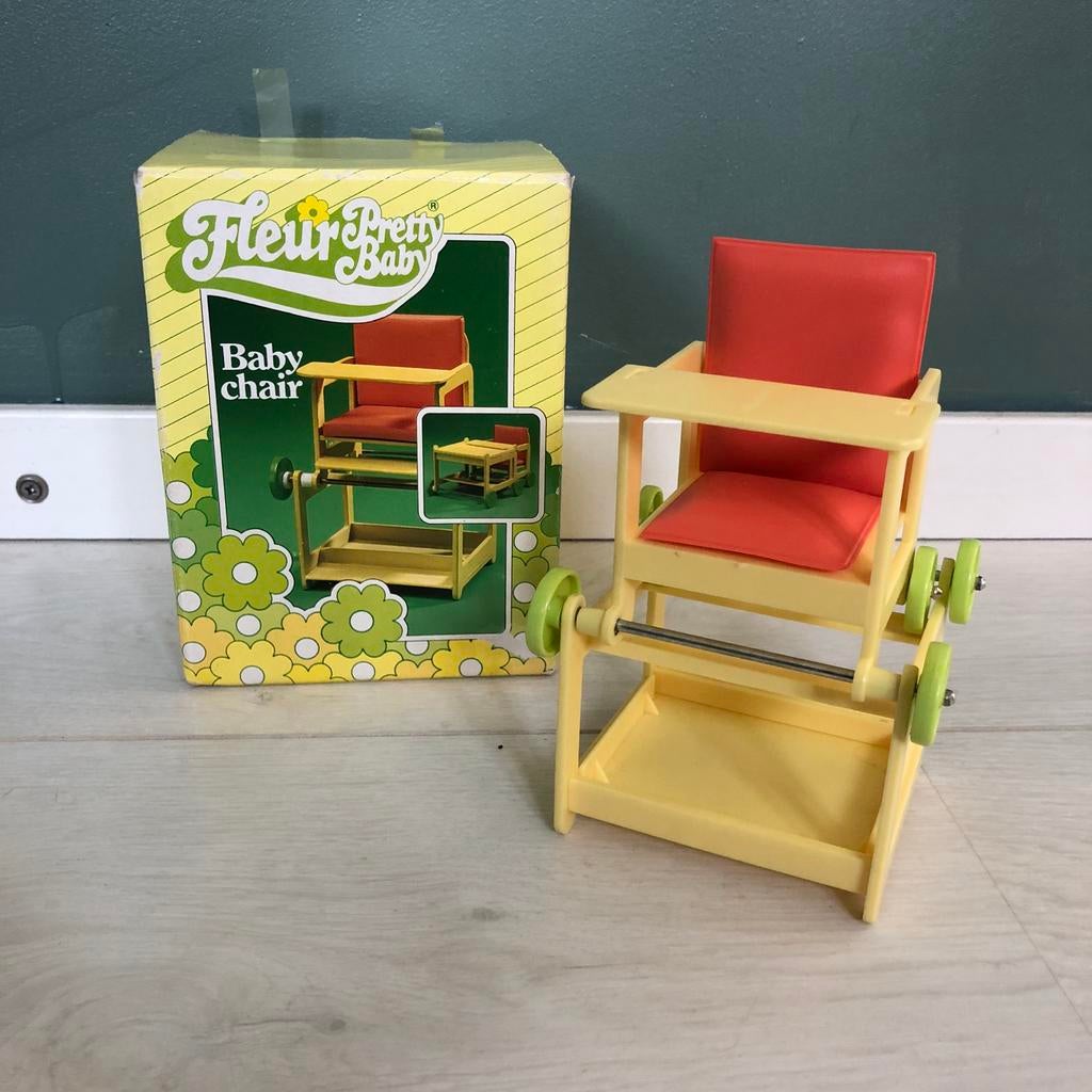 Fleur pop kinderstoel, Ophalen of Verzenden, Zo goed als nieuw, Poppenhuis