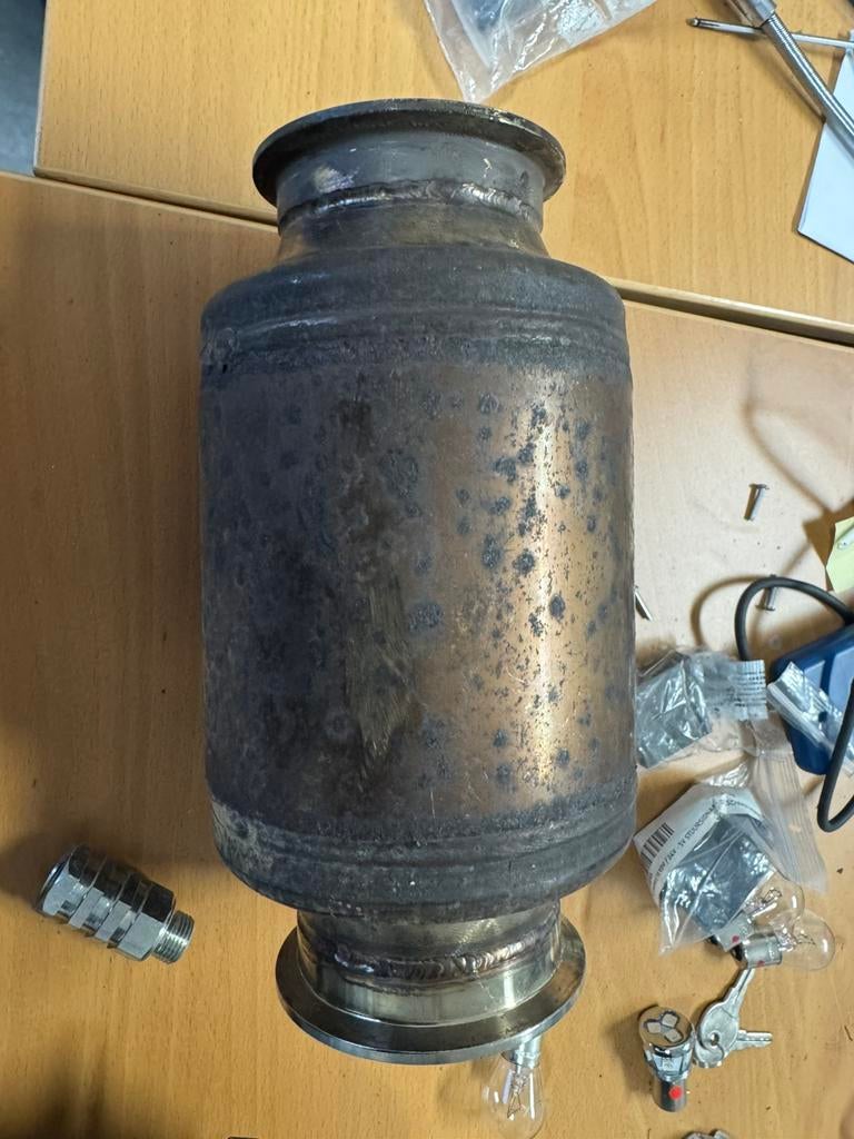 200 cells race katalysator golf v GTI, Ophalen of Verzenden, Gebruikt, Volkswagen