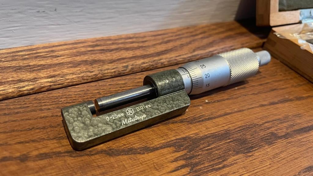 Mitutoyo micrometer schroefmaat platte beugel 0-25, 75-100mm, -, Nieuw, Ophalen of Verzenden, Mitutoyo