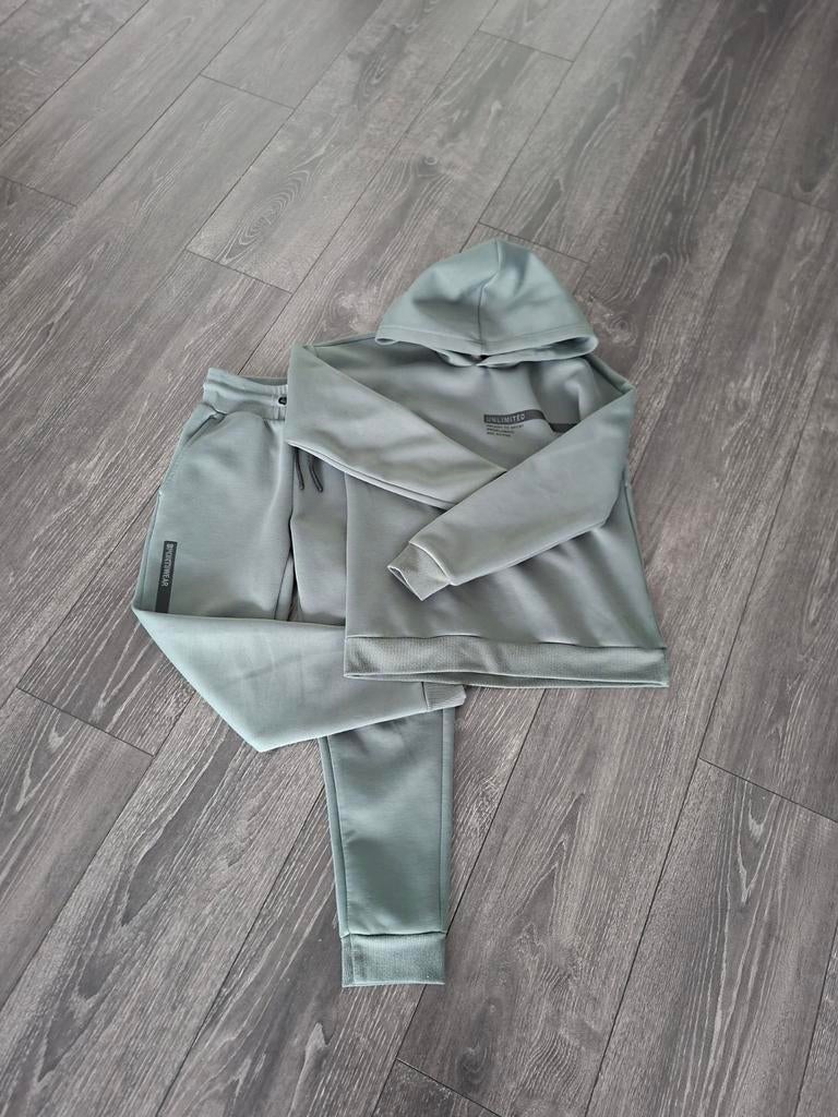 Joggingpak, Ophalen of Verzenden, Gedragen, Maat 34 (XS) of kleiner