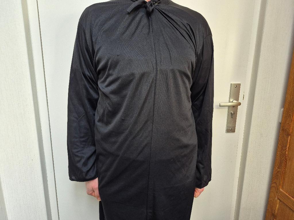 Zwarte lange jurk maat XXL carnaval monnik kapelaan pastoor, Ophalen of Verzenden, Zo goed als nieuw, Maat 56/58 (XL), Kleding