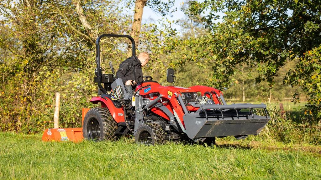 Nieuwe 25pk Captain 263 optioneel met voorlader!, Zakelijke goederen, Machines en Bouw | Kranen en Graafmachines, Ophalen of Verzenden