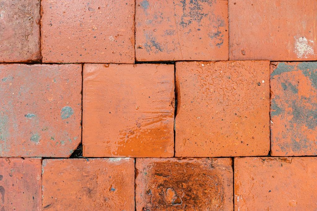 Antieke oude rode estrikken plavuizen 20M2 20x20, Gebruikt, Steen of Klei, Minder dan 50 cm, Ophalen of Verzenden