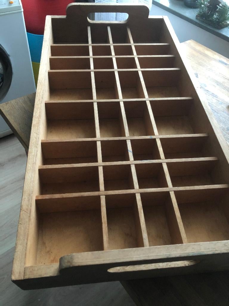 Grote houten letterbak opbergbak vakjesbak spijkerbak, Antiek en Kunst, Curiosa en Brocante, Ophalen of Verzenden