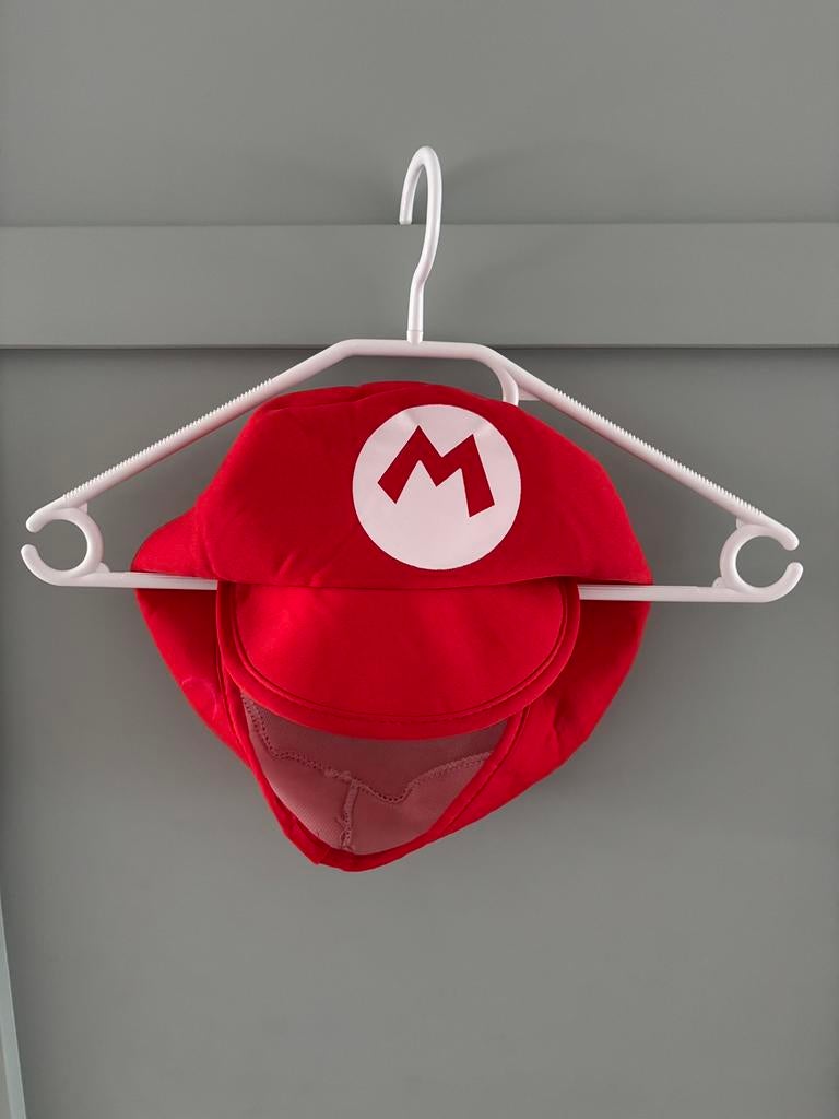 Rode Mario pet, Kinderen en Baby's, Carnavalskleding en Verkleedspullen, Ophalen, Zo goed als nieuw, Jongen of Meisje