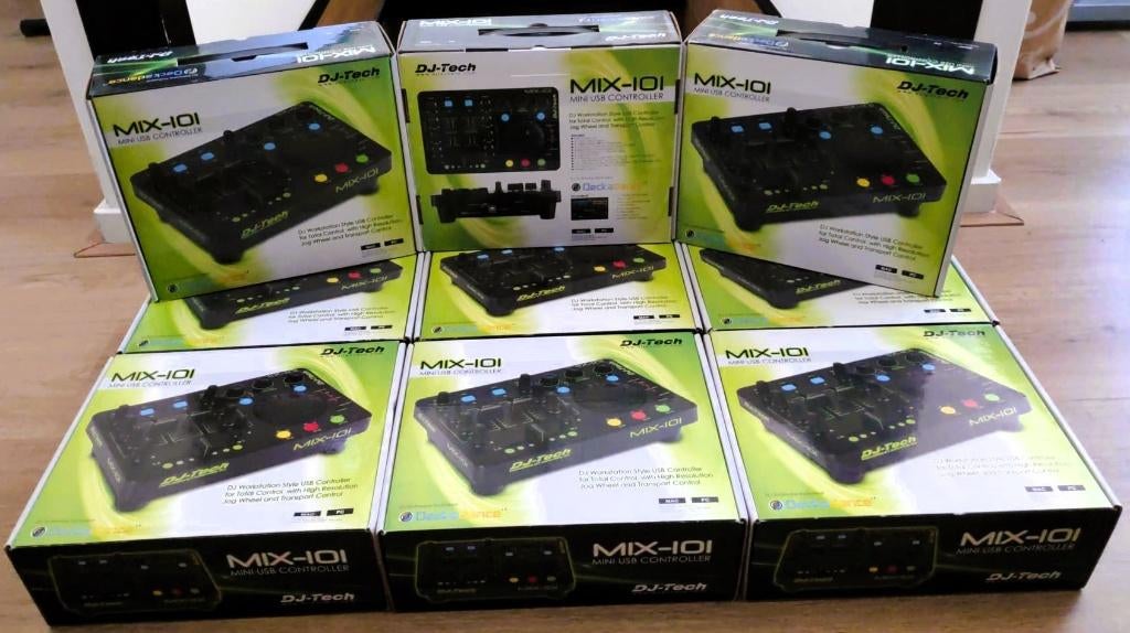 €55 DJ Tech Combo Set MIX-101 Mixer  2x VTT-101 Decks, Ophalen, Nieuw