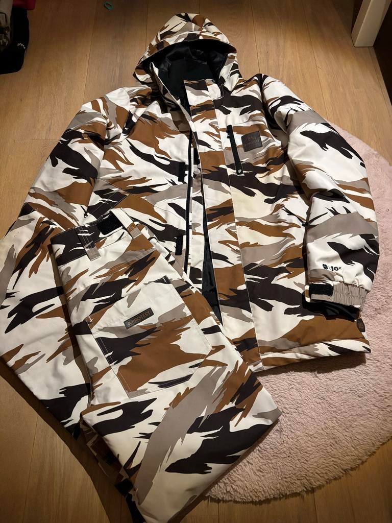 Protest Ski kleidng set jas + broek jongen -  Maat 176! Zgan, Ophalen of Verzenden, Zo goed als nieuw, Jongen, Setje