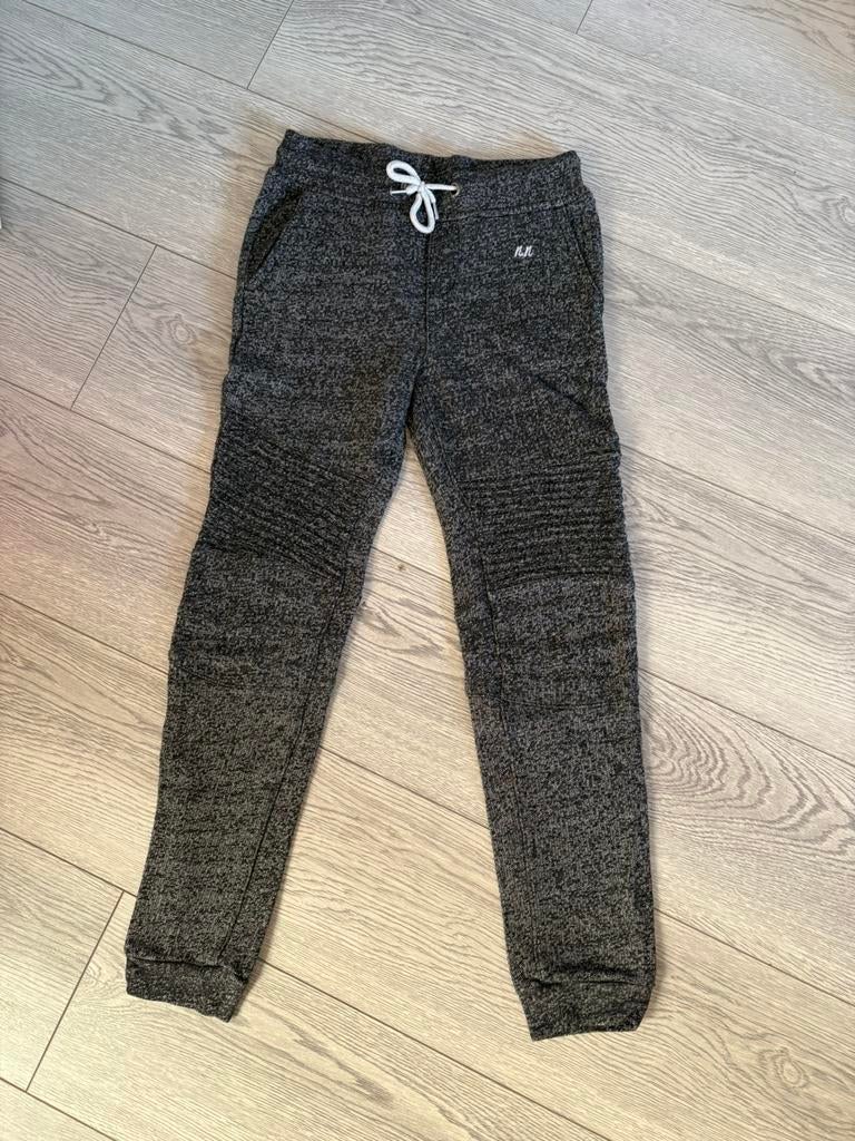 Nik & nik joggingbroek mt 10 = 140, Broek, Nik&Nik, Ophalen of Verzenden, Zo goed als nieuw