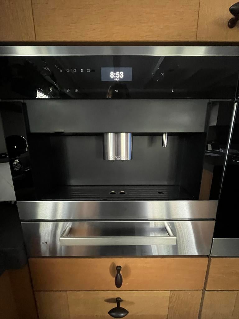 Miele CVA6405 Koffiemachine met warmtelade, Witgoed en Apparatuur, Koffiezetapparaten, Ophalen, Gebruikt, 10 kopjes of meer, Koffiemachine