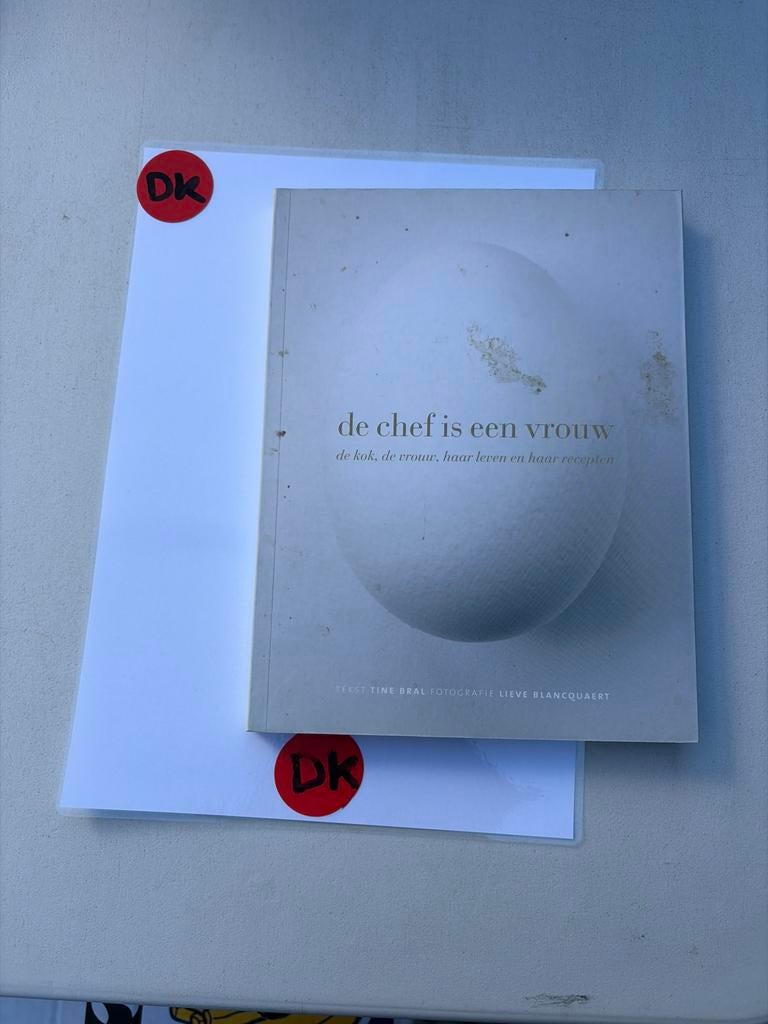 De Chef is een Vrouw: Kookboek met Recepten en Verhalen, Boeken, Ophalen of Verzenden, Gelezen, Overige gebieden, Hoofdgerechten