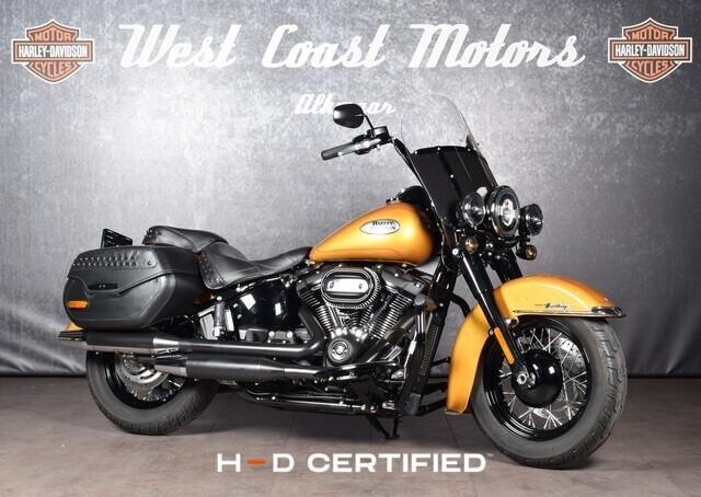 Harley-Davidson FLHCS114 Heritage Classic 114 (bj 2023), Motoren, Motoren | Harley-Davidson, Handvatverwarming, Laan van Vreedenoord 33
2289 DA  RIJSWIJK