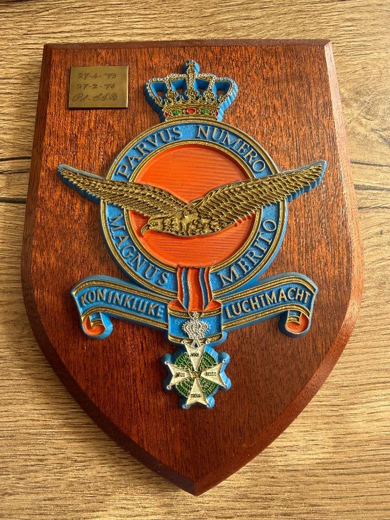 Wapenschild Koninklijke Luchtmacht, Ophalen of Verzenden, Luchtmacht, Nederland, Embleem of Badge
