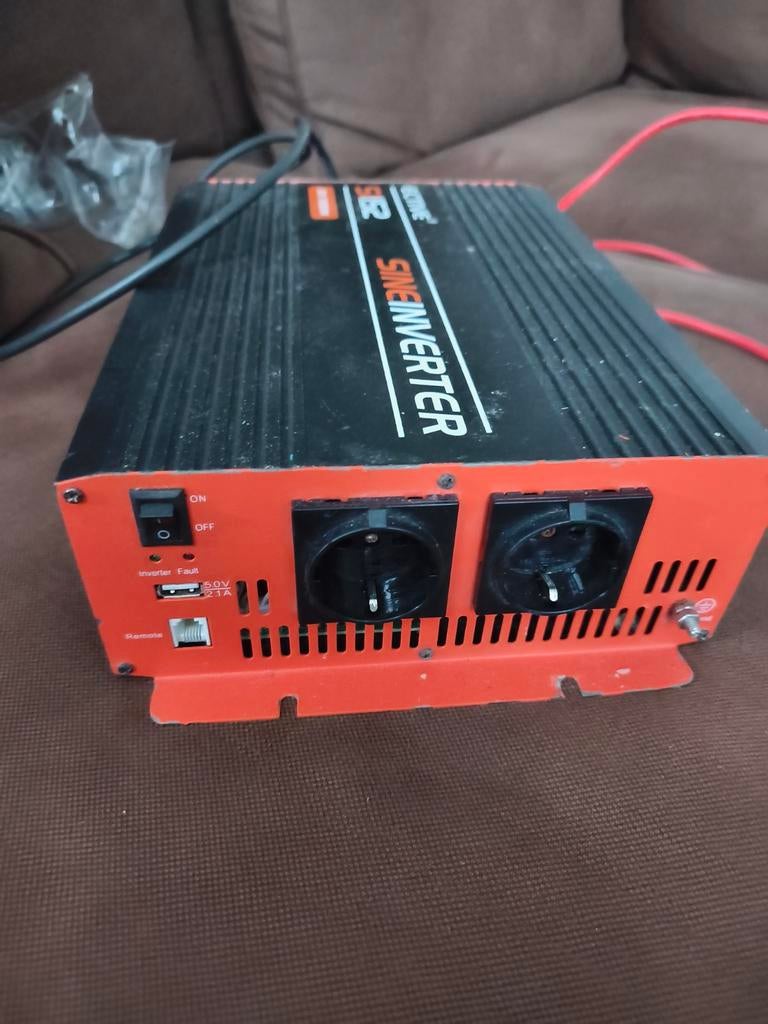 Ective Sine Inverter 1500W - Zuivere Sinus Omvormer, Doe-het-zelf en Verbouw, Elektra en Kabels, Ophalen of Verzenden, Gebruikt
