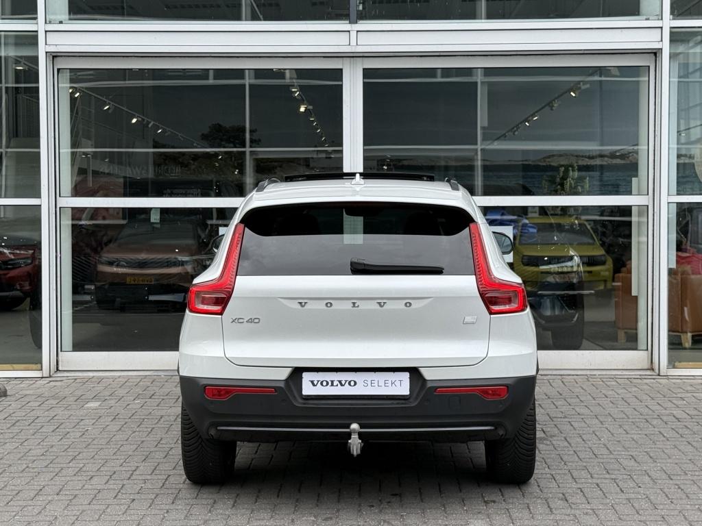 Volvo XC40 T5 262PK Recharge Ultimate Dark | Adap.Cruise| Pa, Stof, 1811 kg, Met garantie (alle), Wit