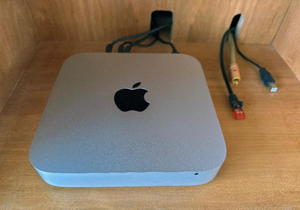 Apple Mac Mini Late 2012 10GB DDR3 250GB SSD, 2 tot 3 Ghz, Ophalen of Verzenden, Gebruikt, 256 GB