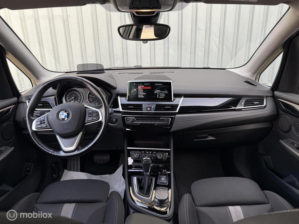 BMW 2-serie A.T. 225xe High Ex. PHEV | HUD | Memory | ACC, Automaat, Stof, Origineel Nederlands, Bedrijf
