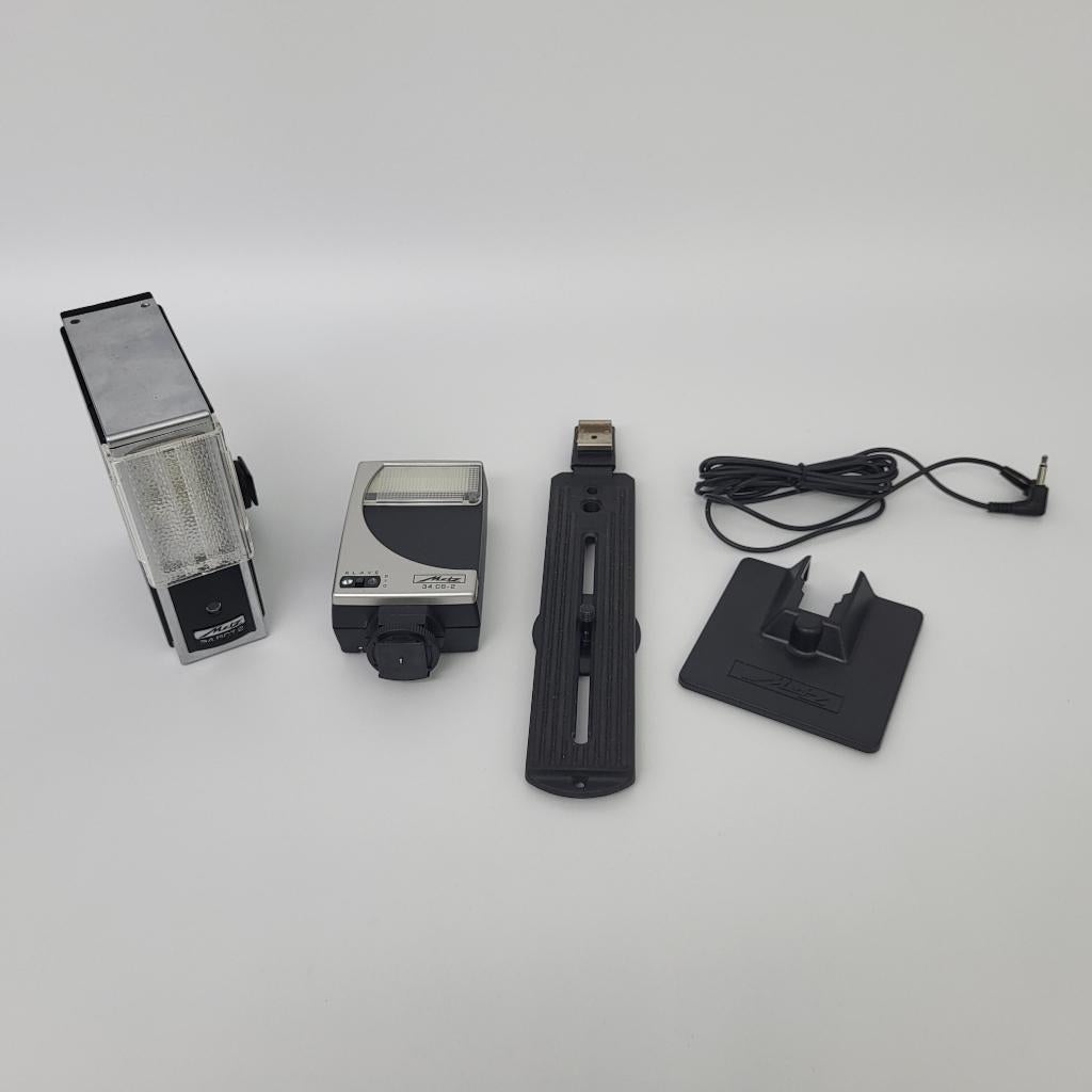 Partij Metz Flitsers en toebehoren Fotografie Minolta HAMA, Gebruikt, Overige typen, Ophalen of Verzenden, Nvt