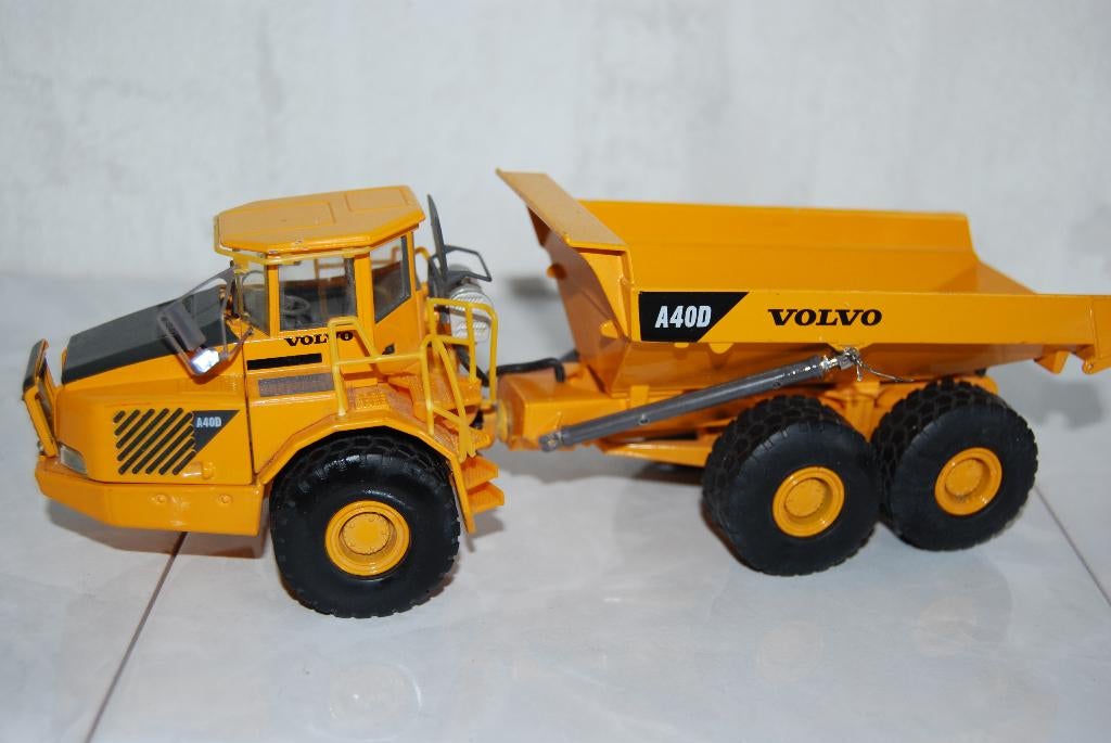 Motorart Volvo A40D Dumper, Ophalen of Verzenden, Gebruikt, Hijskraan, Tractor of Landbouw, Overige merken