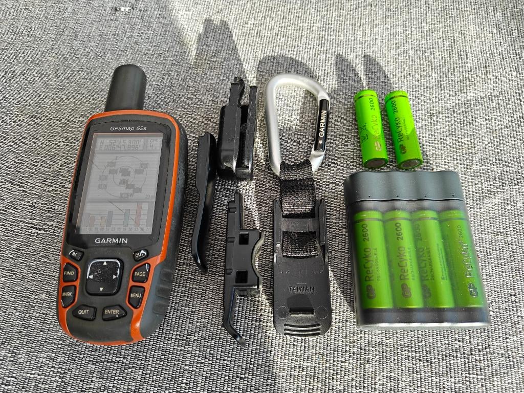 Garmin GPSMap 62s, Ophalen of Verzenden, Gebruikt, Navigatie of Gps