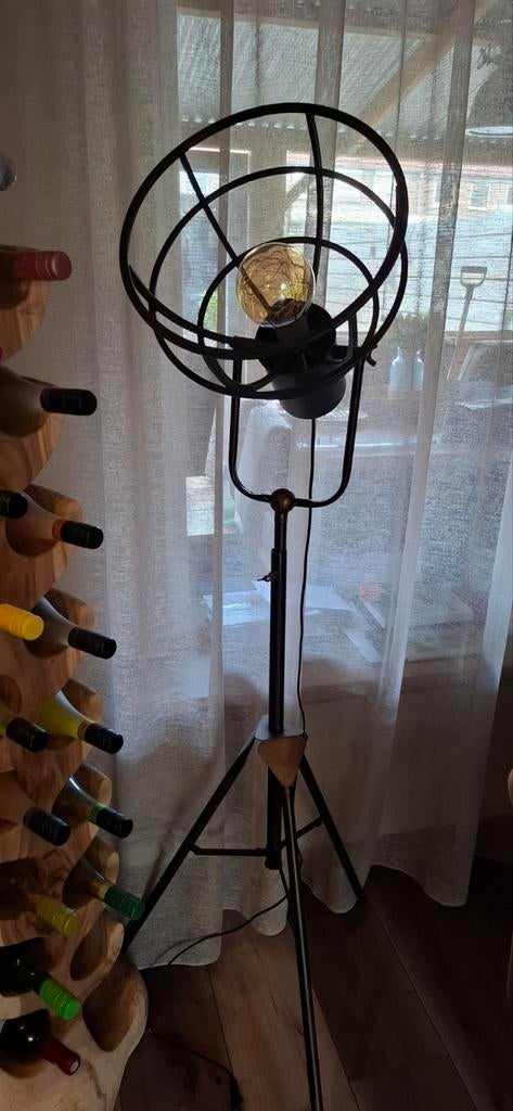 Staande lamp, Huis en Inrichting, Ophalen of Verzenden, Zo goed als nieuw, 150 tot 200 cm