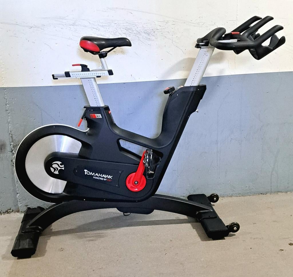 Professionele Spinningfiets Life Fitness Tomahawk IC5, Sport en Fitness, Ophalen, Spinningfiets