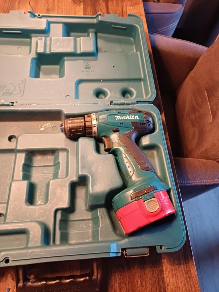 Makita Boor- en Schroefmachine  met Opladers en Batterije, Ophalen of Verzenden