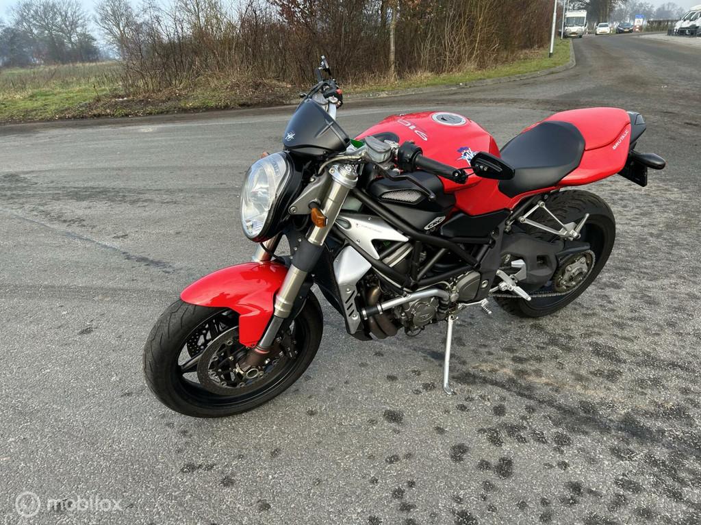 MV Agusta 910 S Brutale - foto 3