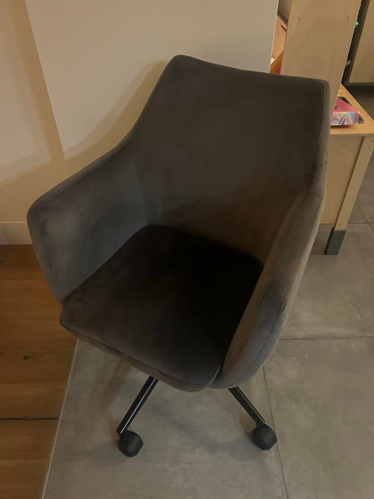 Bureaustoel grijs wehkamp, Huis en Inrichting, Bureaustoelen, Gebruikt, Bureaustoel, Grijs, Ophalen